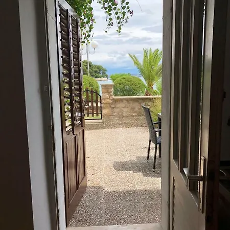 Apartment Sea View Preko Exterior photo